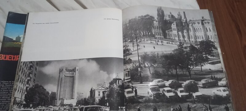 BucurestI - de Hedy Loffler.