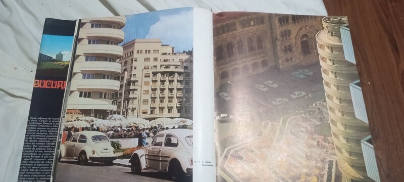 BucurestI - de Hedy Loffler.